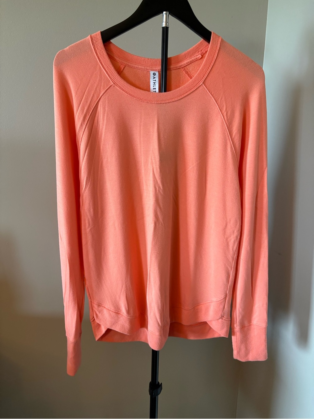 Athleta Size Medium Coral Long-Sleeve Mindset Lightweight Sweater